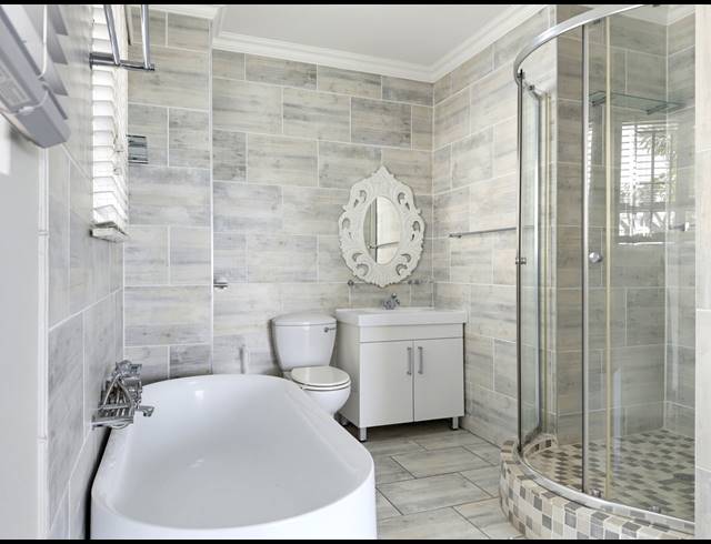 3 BEDROOM APARTMENT FOR SALE IN SHAKAS ROCK